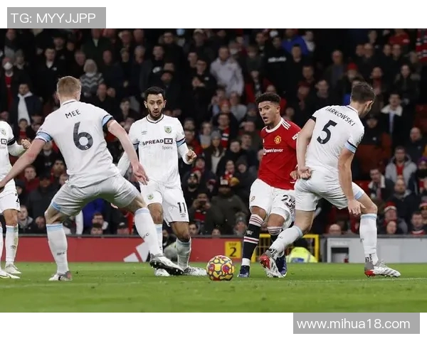 今晚曼联主场迎战修咸顿期待精彩对决和进球盛宴